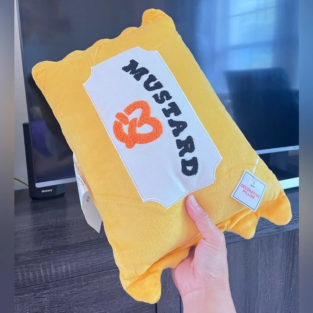Target Bullseye's Playground Mustard and Ketchup Pillows ❤️